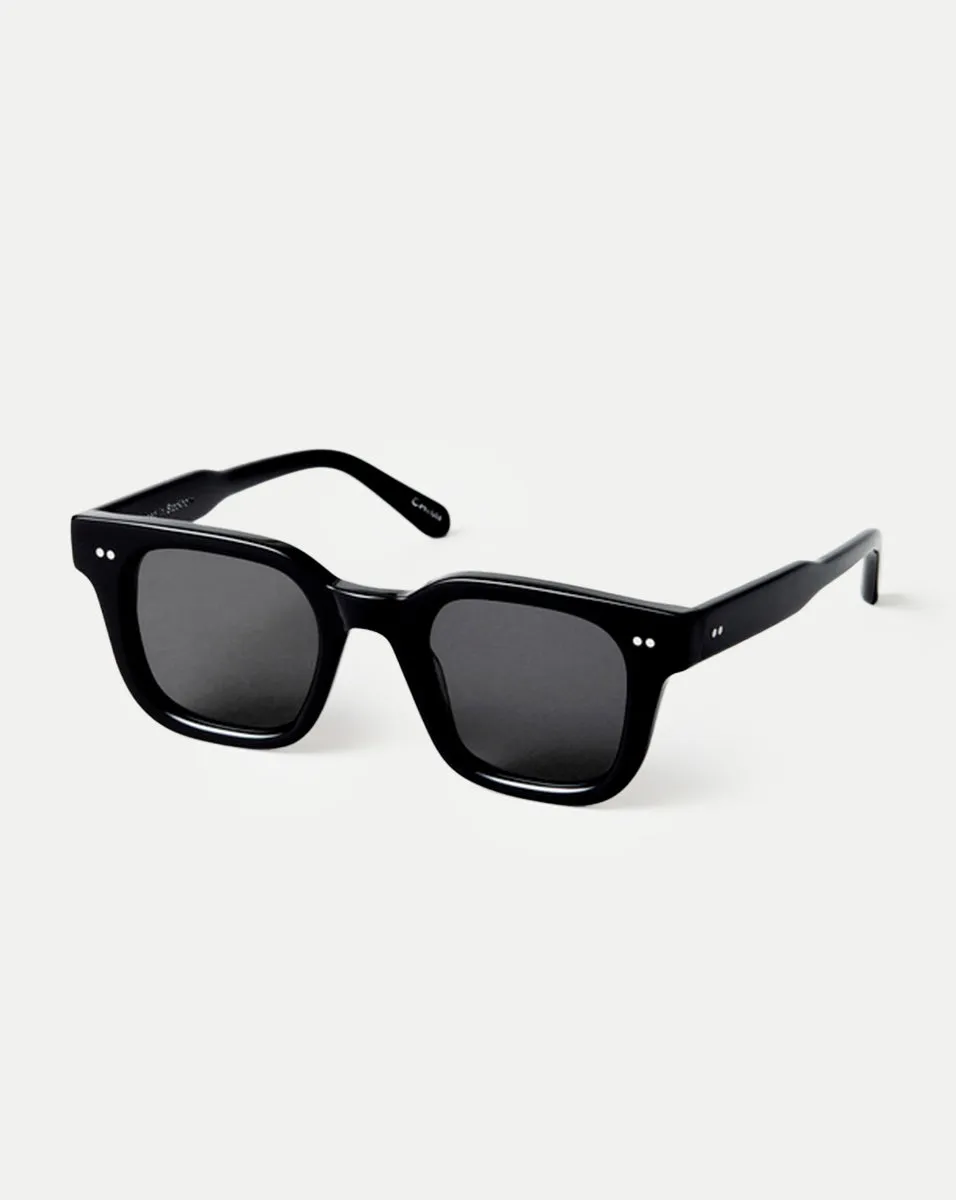 04 Sunglasses