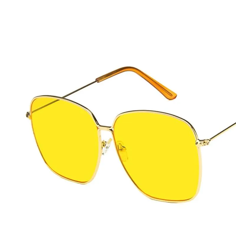 Fashion Metal Women Sunglasses Mirror Classic Large frame Retro Street Beat Glasses Travel