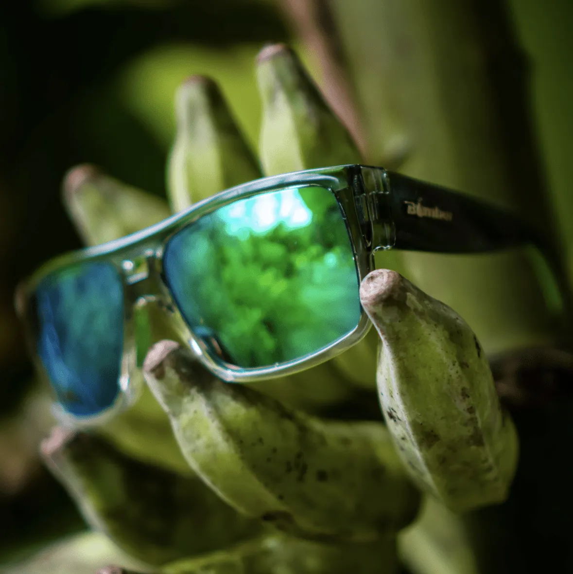 IRIE - Polarized Green Mirror Crystal