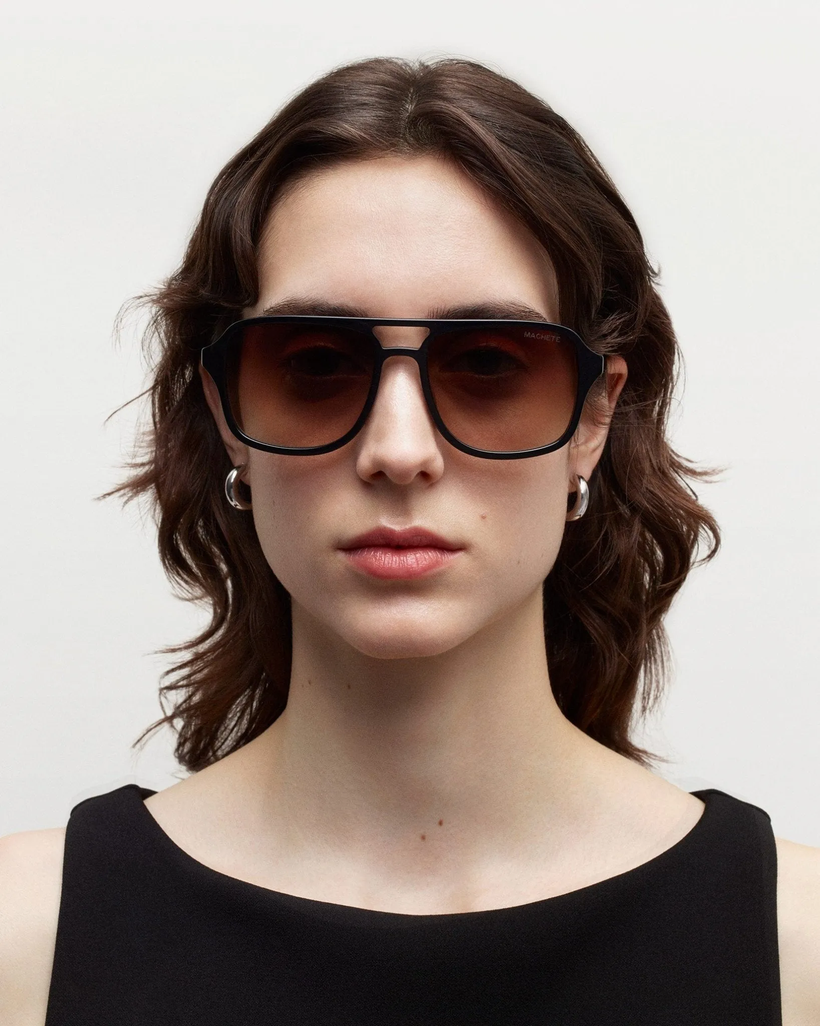 Jane Sunglasses in Modern Walnut