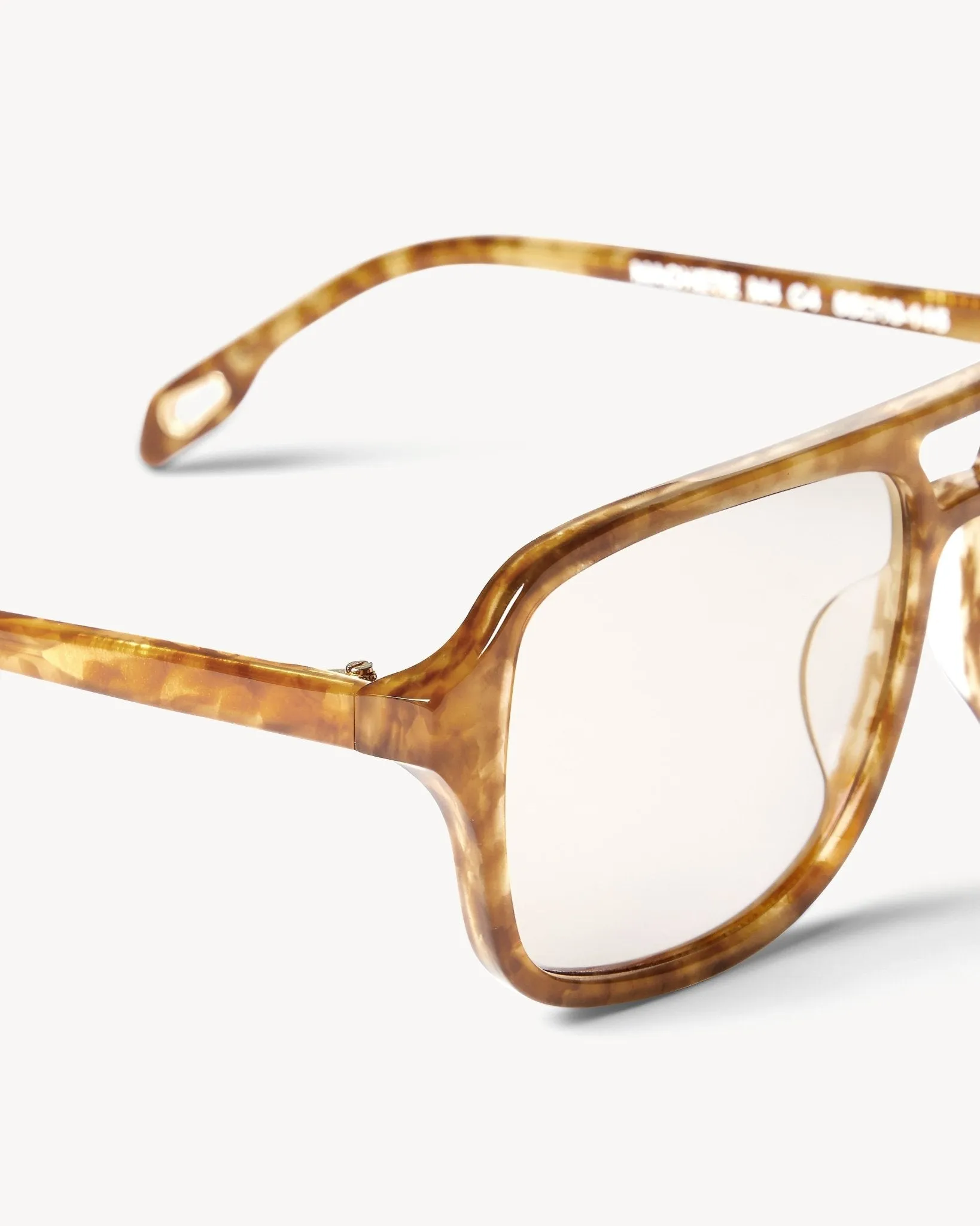 Jane Sunglasses in Modern Walnut